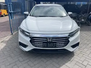 Honda Insight Touring 2019 White