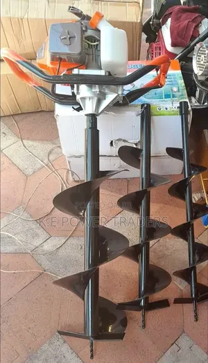 Premier 4 Stroke Hole Drilling Earth Auger