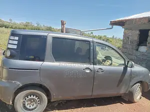 Toyota Voxy 2012 Black
