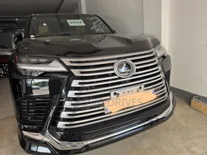 Lexus NX 2022 Black
