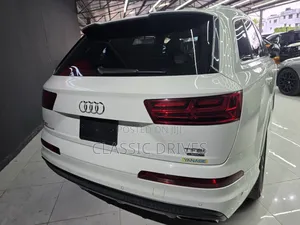 Audi Q7 2019 White