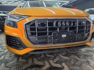 Audi Q8 3.0T Premium AWD quattro 2019 Gold