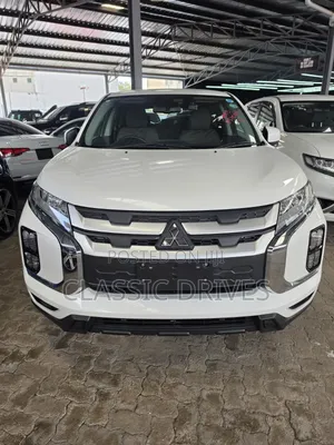 Mitsubishi RVR 2022 White