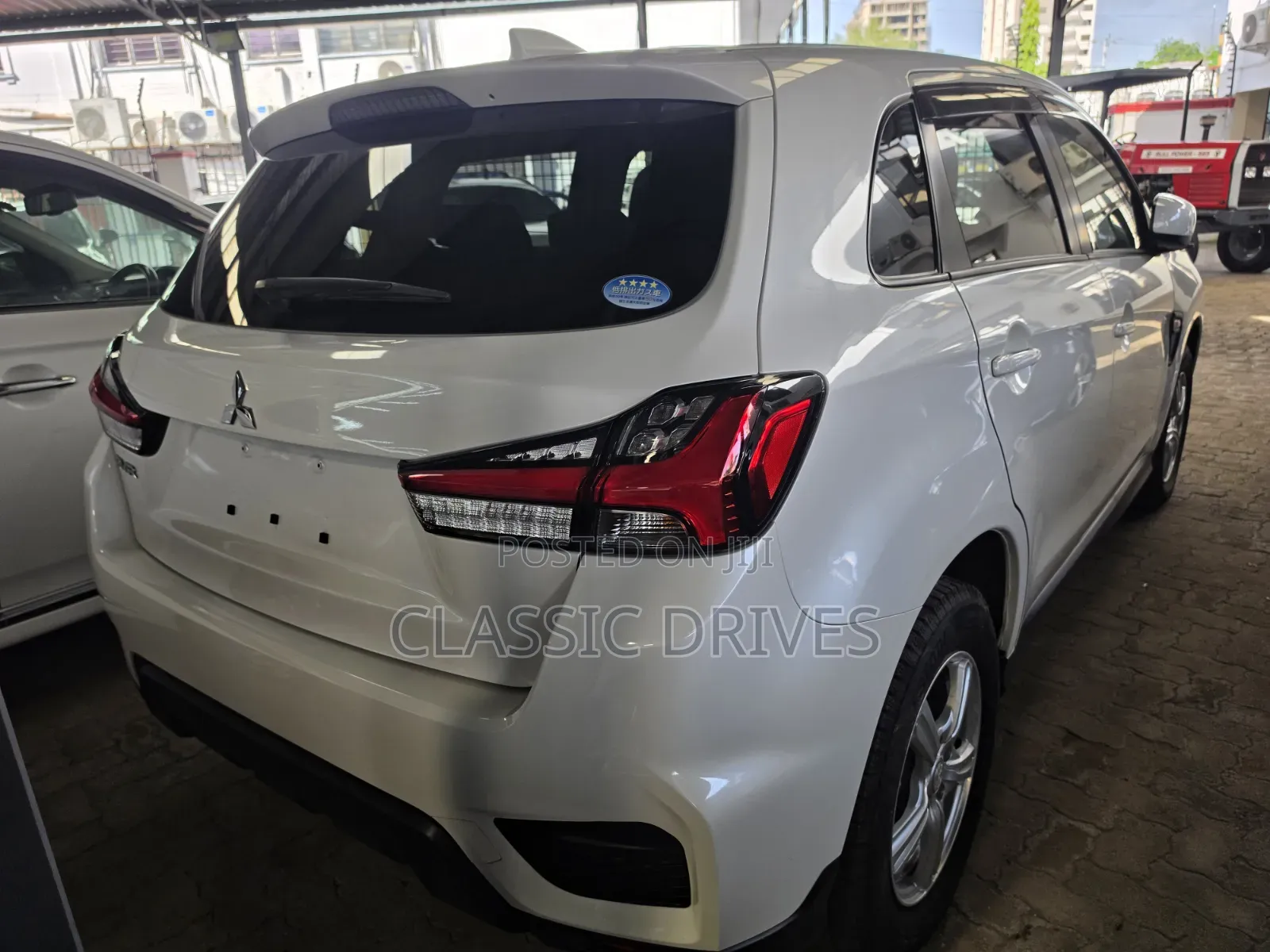 Mitsubishi RVR 2022 White