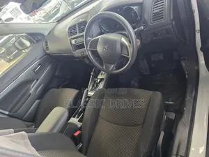 Mitsubishi RVR 2022 White