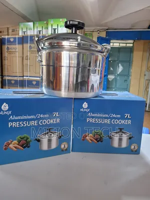 Nunix 7-liter Aluminium Pressure Cooker**