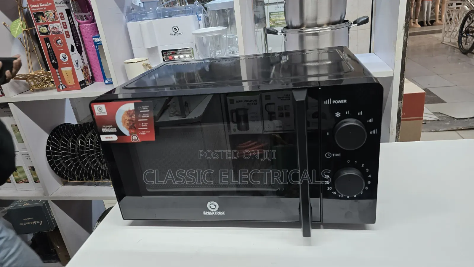 20litres Manual Microwave at Ksh6599.