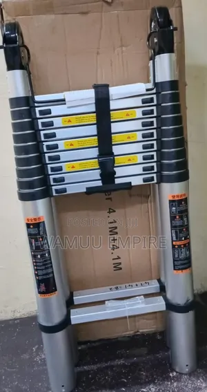 4.1m + 4.1m (8.2m Total) Telescopic Ladder