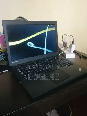 Laptop Lenovo ThinkPad X240 4GB Intel Core i5 HDD 500GB
