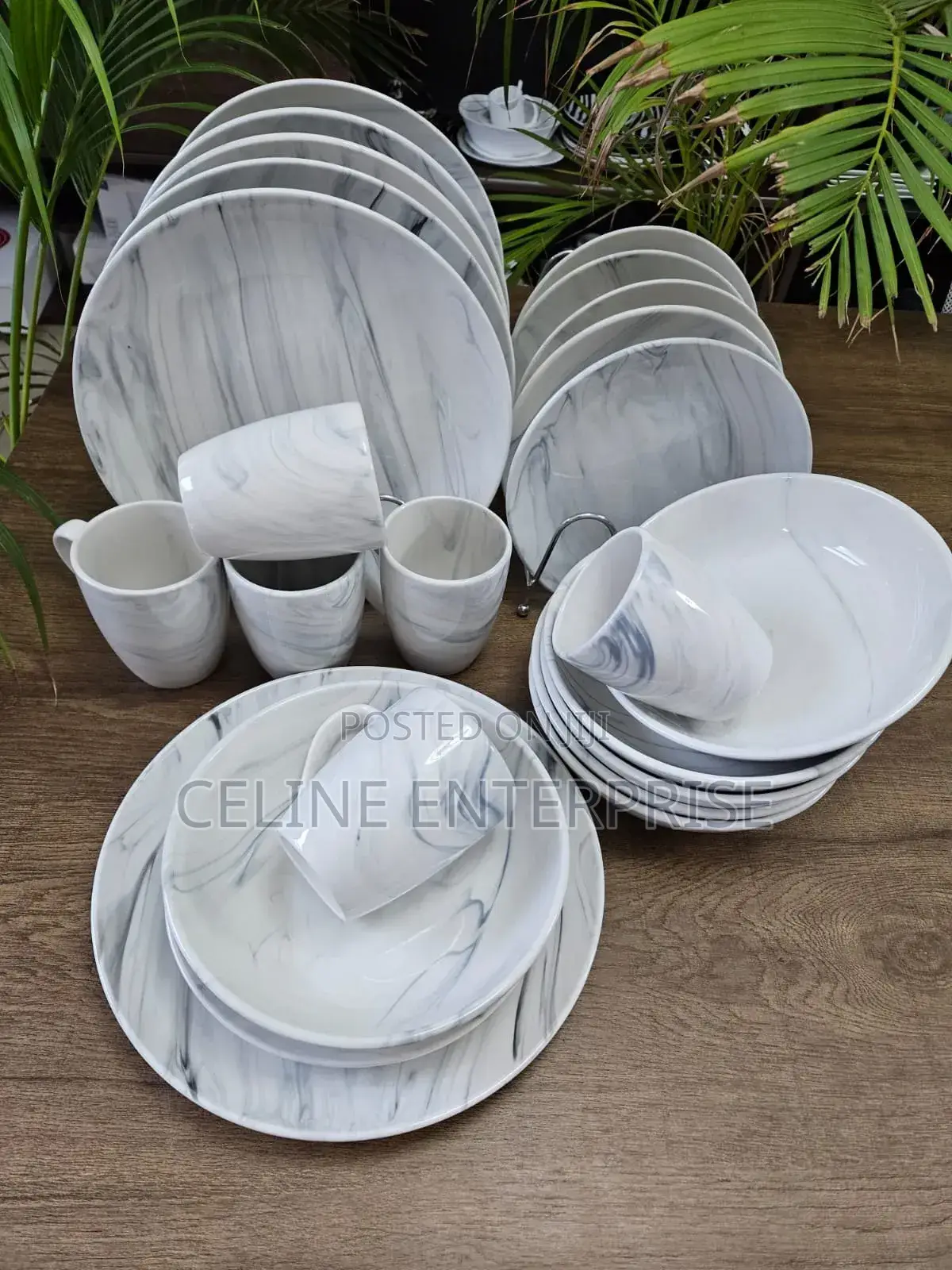 Dinner Set 
24 PCS
Marble