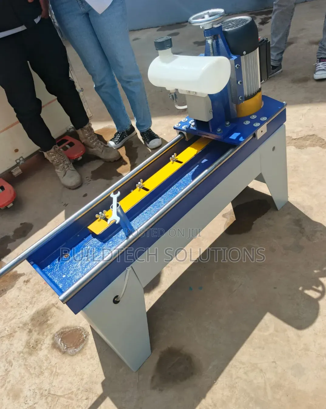 Blade Sharpener Machine