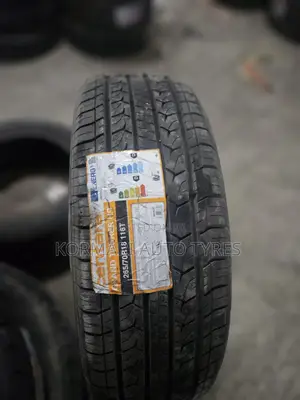 265/70r18 Centara