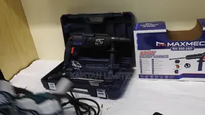Maxmech 800w Rotary Hammer Drill Kit Complete With Accessories