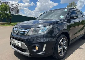 Suzuki Escudo 2015 Black