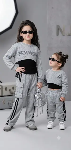 Newjeans Girls Sweatsuits 3-6 Yrs