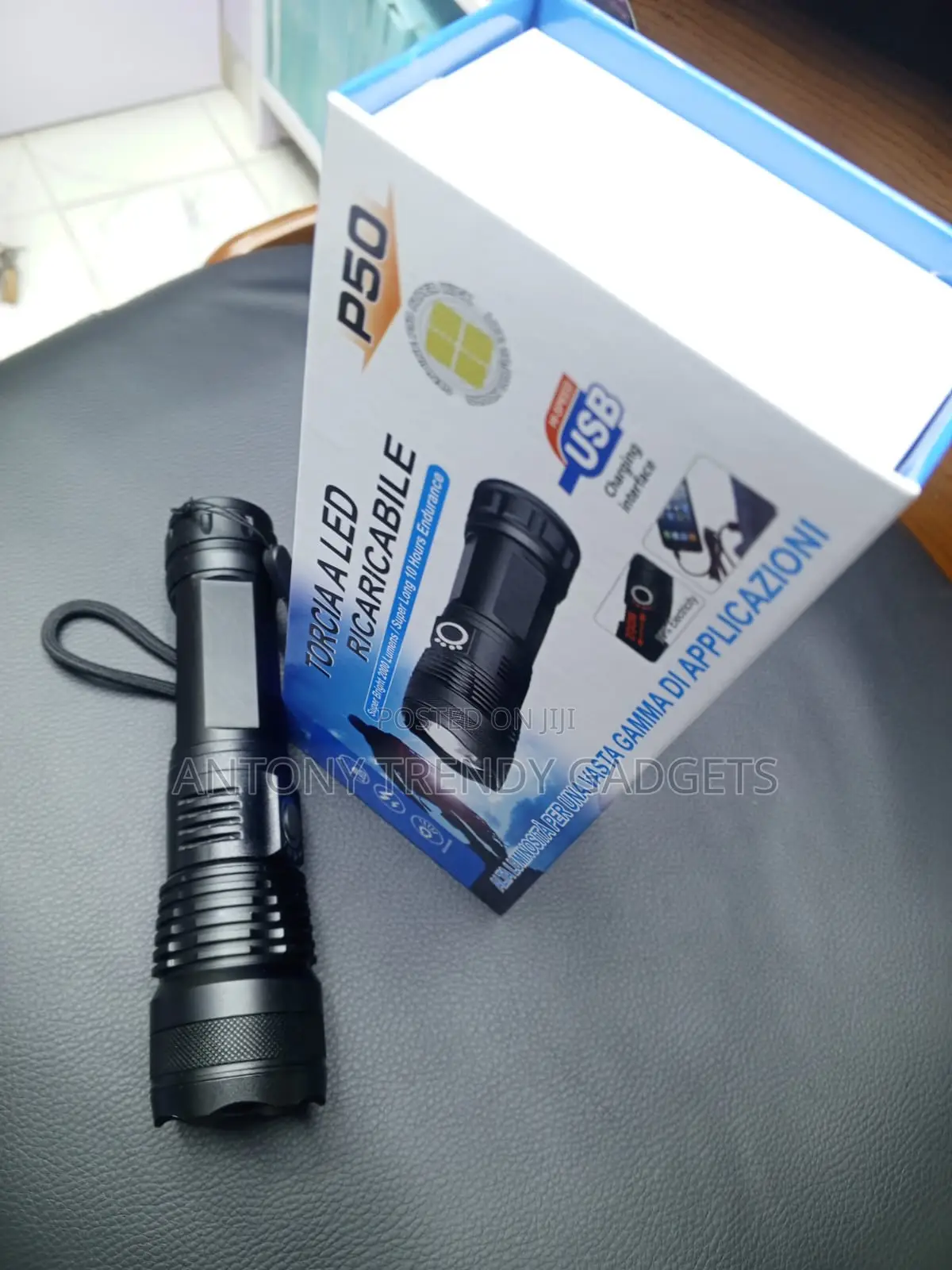 Torcia P50 High Power Rechargeable Flashlight 2000lm