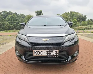 Toyota Harrier 2.0 2014 Black