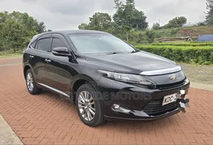 Toyota Harrier 2.0 2014 Black