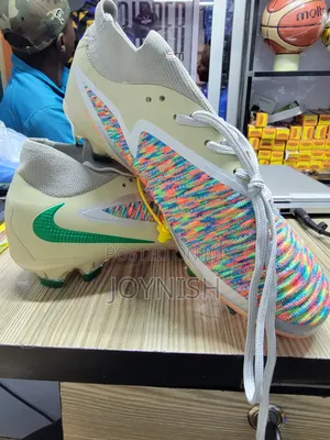 Soccer Boots Phantom