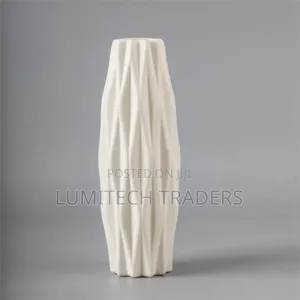 Elegant Unbreakable Wavy Vase