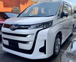 Toyota Noah 2022 White