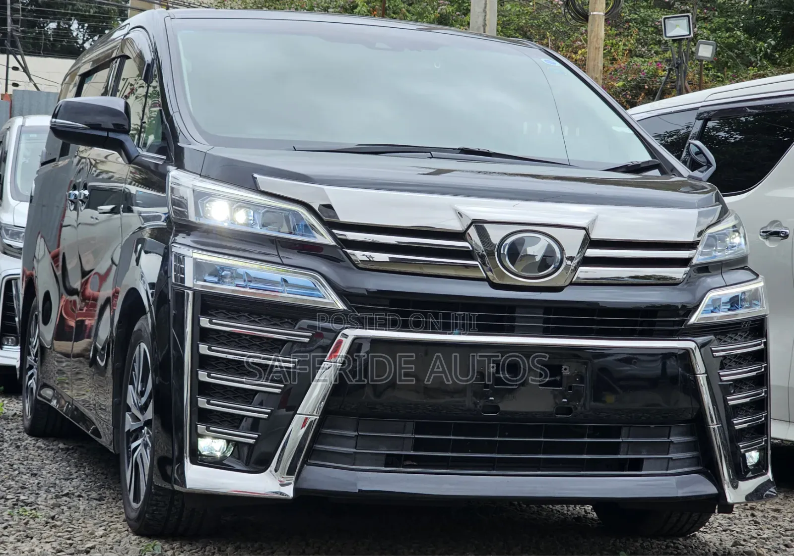 Toyota Vellfire 2019 Black