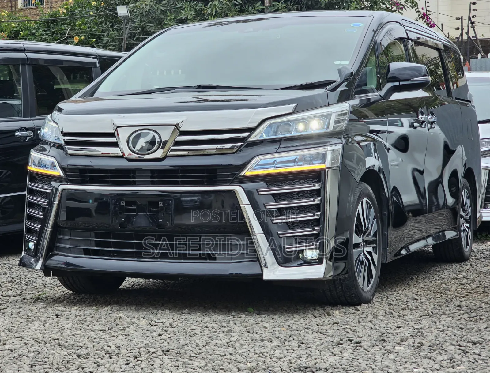 Toyota Vellfire 2019 Black