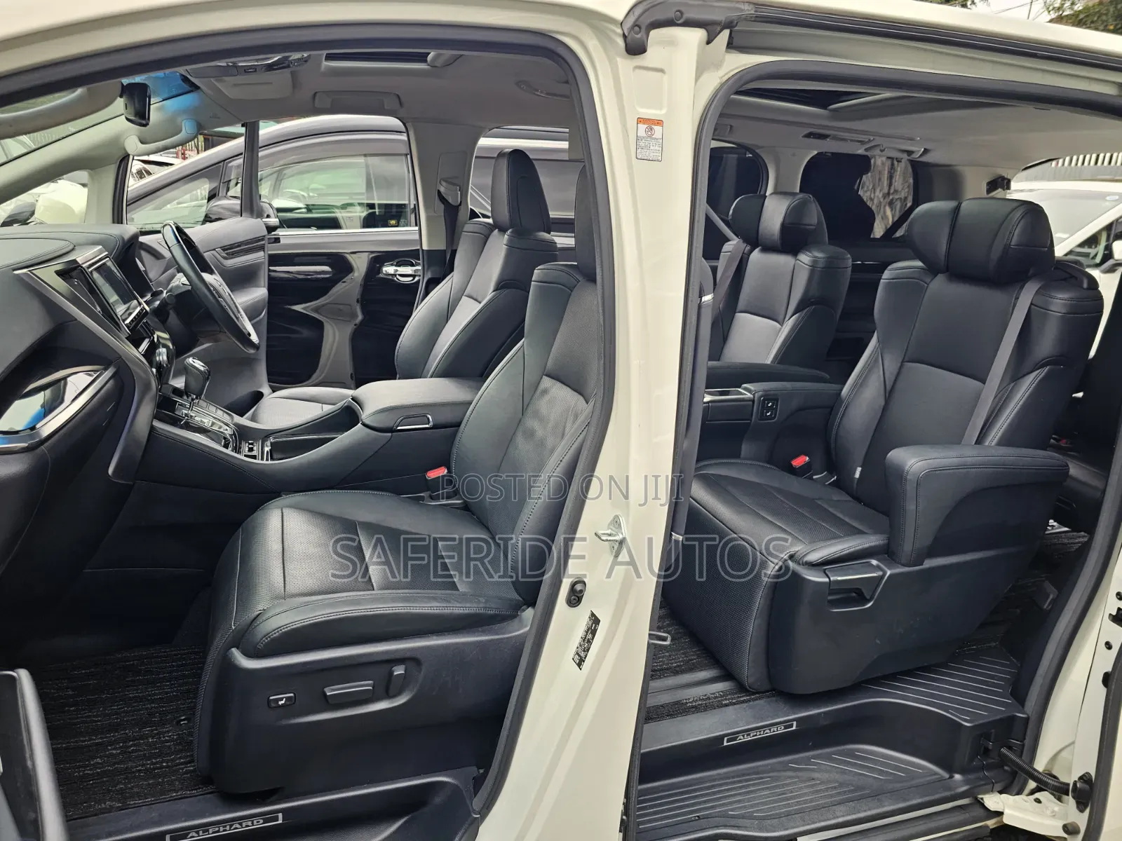 Toyota Alphard 2019 White