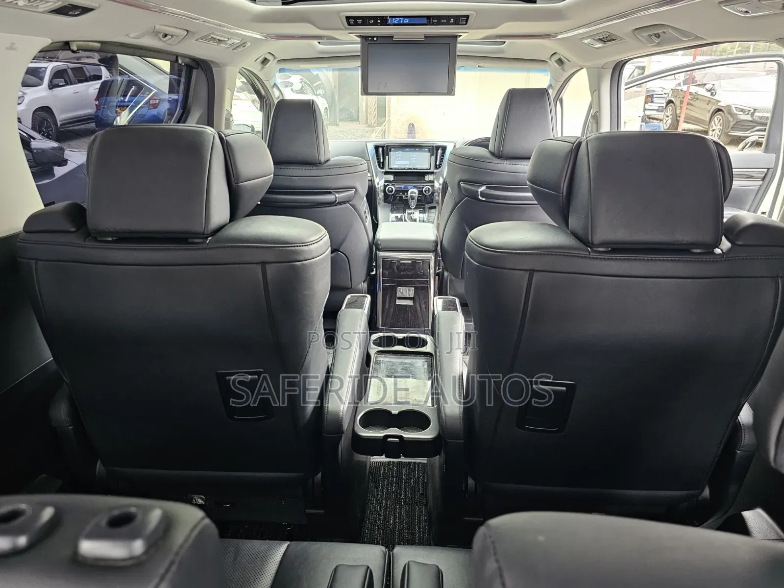 Toyota Alphard 2019 White