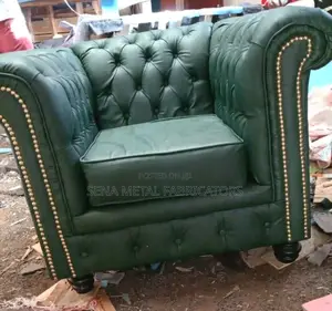 Chesterfield Leather Single Seater Sofa