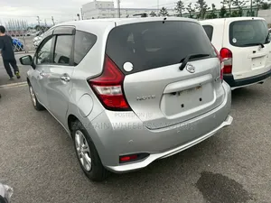 Nissan Note 2019 Silver