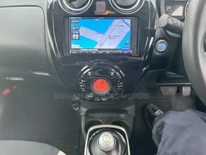 Nissan Note 2019 Silver