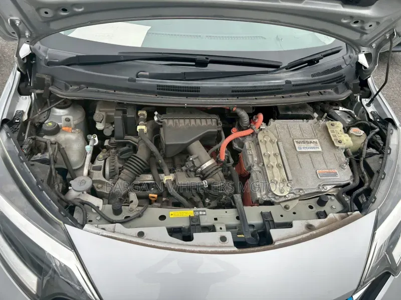 Nissan Note 2019 Silver