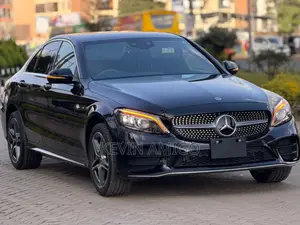 Mercedes-Benz C200 2019 Black