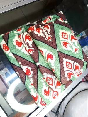 Printed Bedsheets Set for Single and Double Bed With Pillowcase