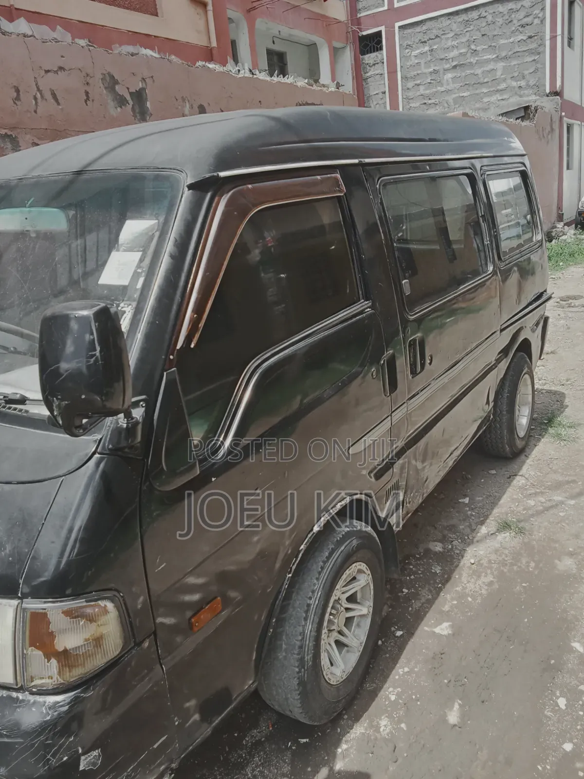 Nissan Vanette 2010 Black