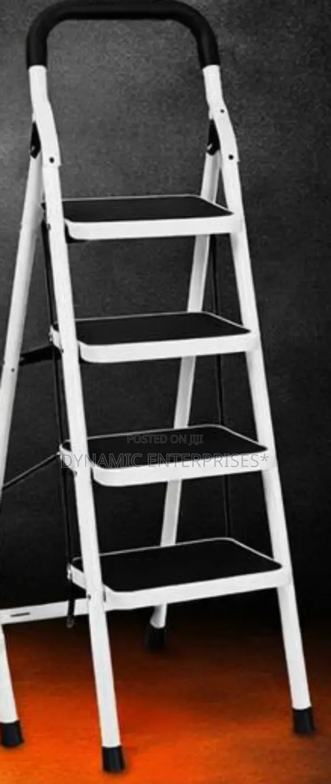 Kroma White Step Ladder 6 Step