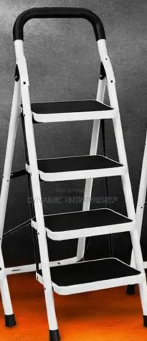 Kroma White Step Ladder 4 Step