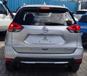 Nissan X-Trail 2019 Silver