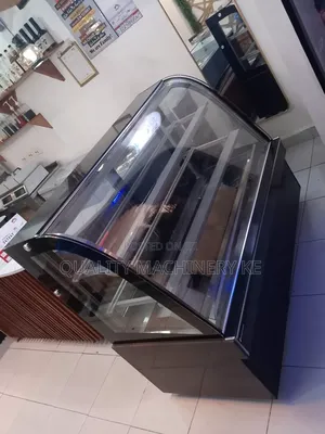 Classic 1.5m Cake Display Machine
