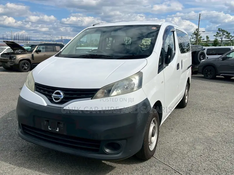 Nissan NV200 2019 White