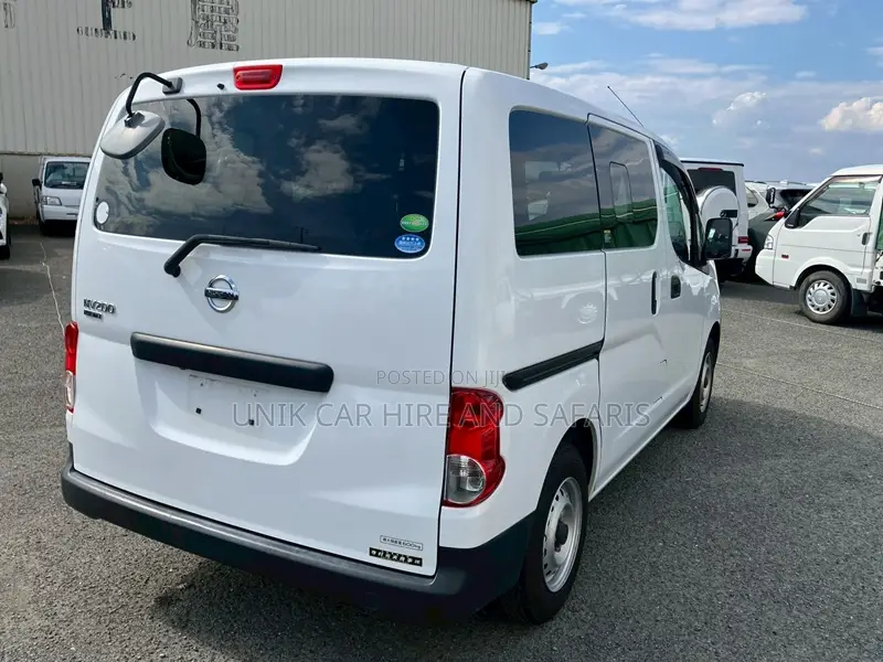 Nissan NV200 2019 White