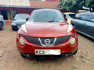 Nissan Juke 2011 Red