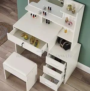 Home Vanity Dressing Table With Mirror