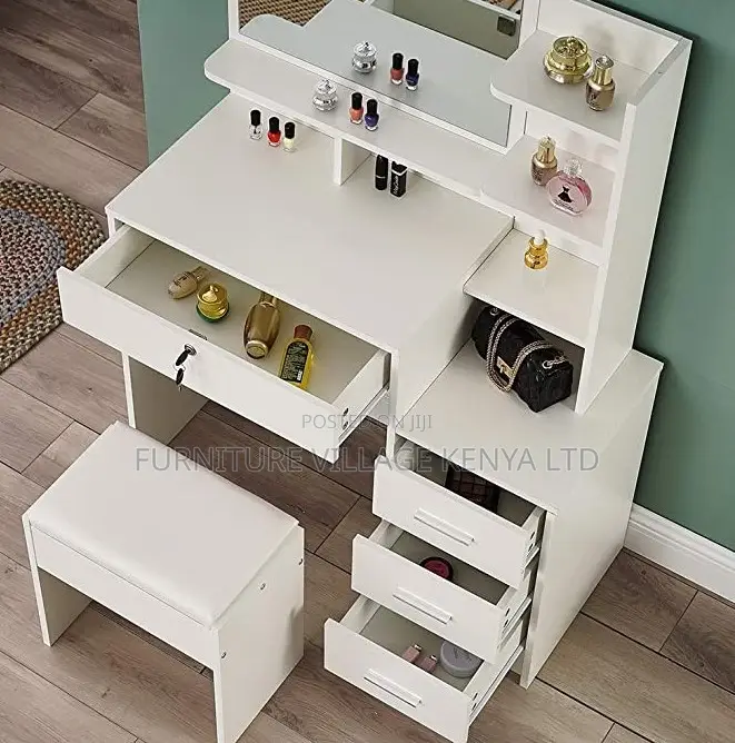 Home Vanity Dressing Table With Mirror