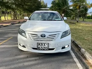Toyota Camry 2006 White