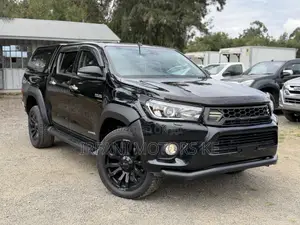 Toyota Hilux Revo Double Cab Deisel 2.4 AWD 2019 Black