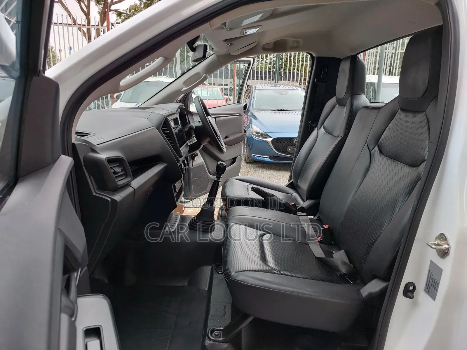 Isuzu D-MAX 2025 Pearl