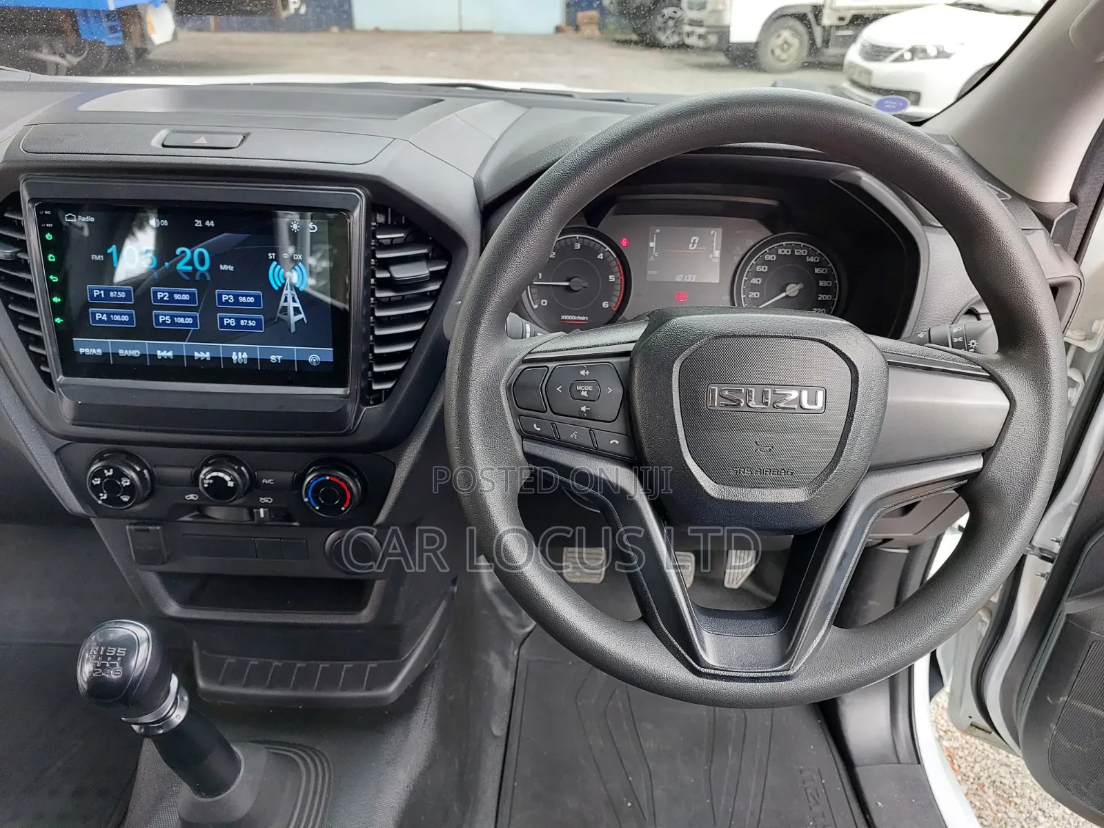 Isuzu D-MAX 2025 Pearl