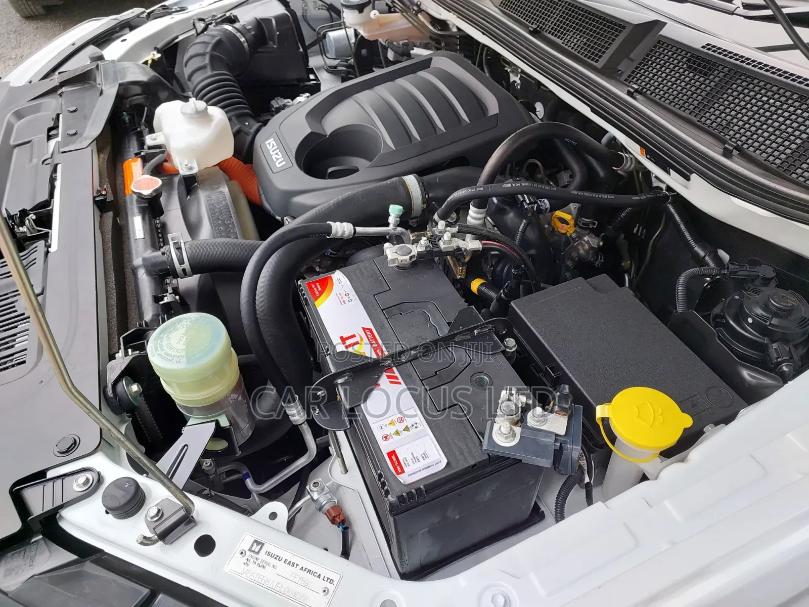 Isuzu D-MAX 2025 Pearl